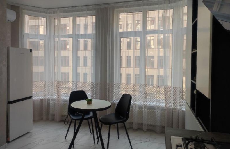 продажа однокомнатной квартиры номер A-173959 в Приморском районе, фото номер 7
